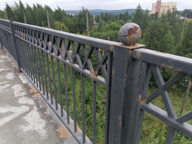 Прогулялись по мосту он ведь новый вроде? Или нам показ...