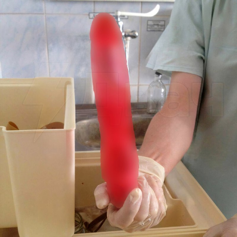 ⚡️После «нападения» огромного фаллоимитатора в Уфе мужчину пришлось экстренно везти в больницу — вра