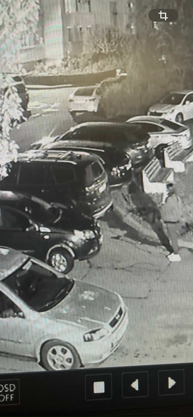 Убедительная просьба помочь найти виновницу ДТП ?
21.0...