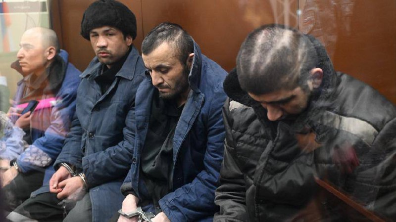 🥀 В Красногорске открыли мемориал жертвам теракта в «Крокус Сити Холле» На памятнике из черного гра