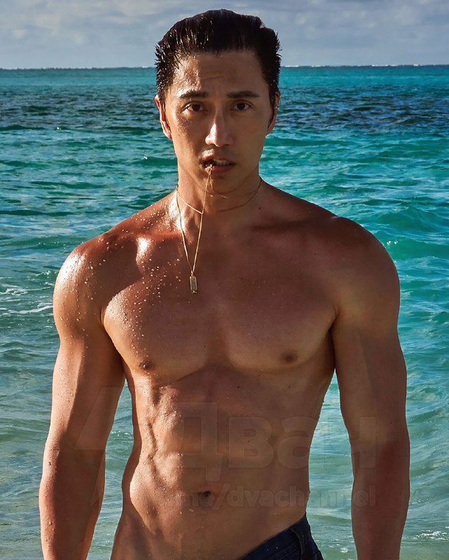 Сингапурец Чуандо Тан разорвал соцсети: ему почти 60 лет, а выглядит на 20. Он родился в 1966 году и