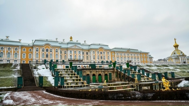 Чиновники Петербурга опровергли планы по строительст?...