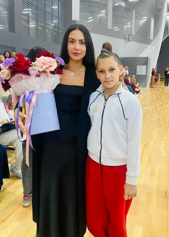 Воспитанницы школы 