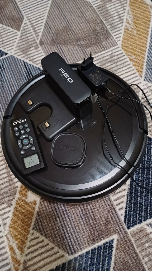 Новый , 2 раза включали и всё. Покупали за 24000, продам за 1...