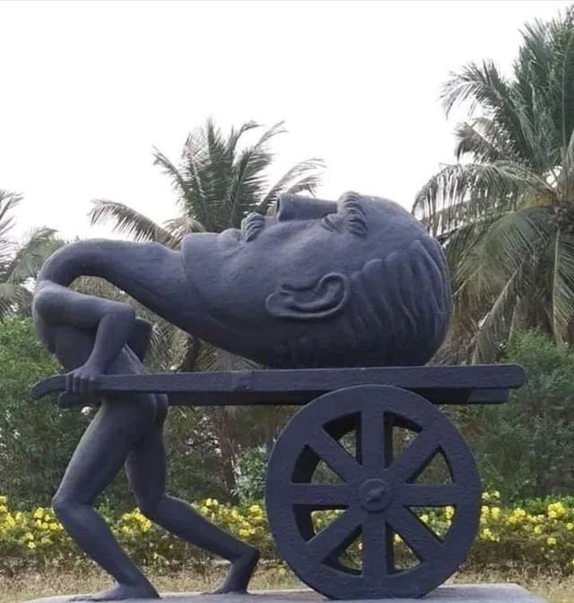 «Самый тяжелый груз, который мы тащим, это мысли в наше?...