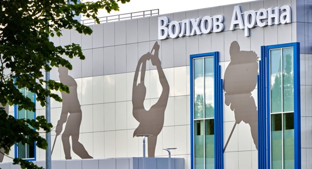В преддверии выборов ледовая арена в Волхове снова ока...
