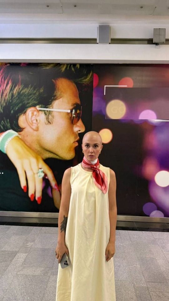 Вот это образ 😶 Беременная Агата Муцениеце несмотря н...