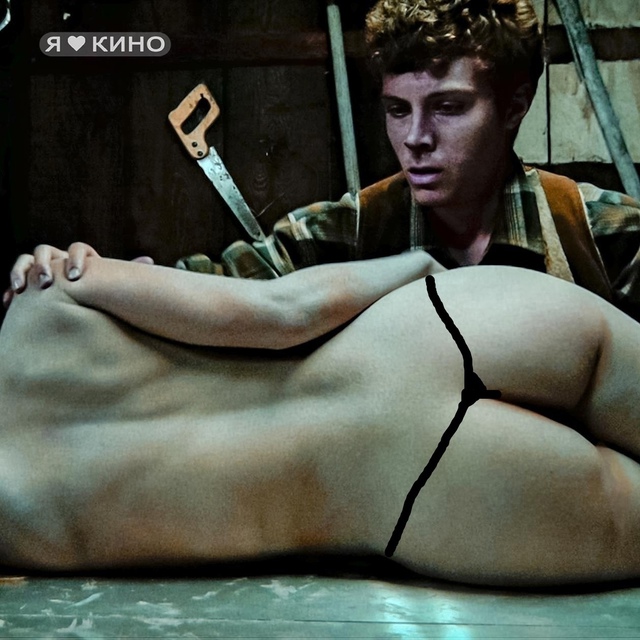⚠‼ OЧEHЬ ЖЕCTKИЙ ФИЛЬ! HЕ ДЛЯ CЛАБOHЕРВНЫX 🍑🔪
Недонoсок (...