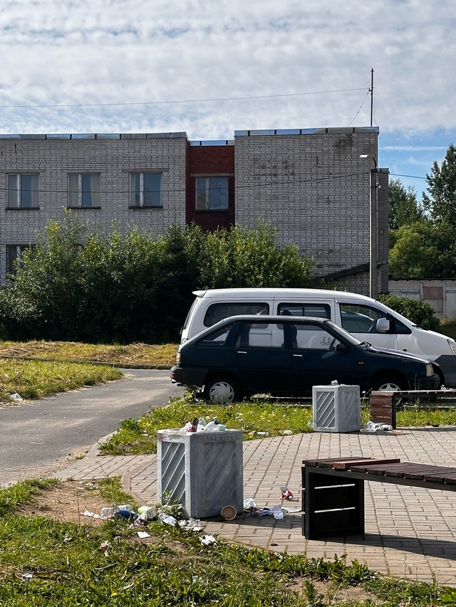 Свирская, 78
Детская площадка рядом с военкоматом
Очен...