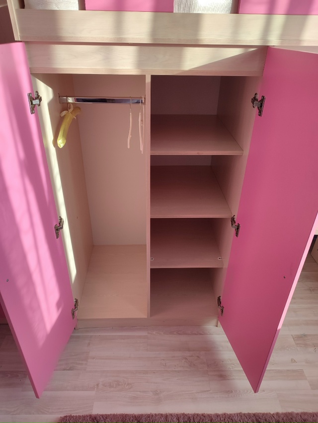 Продам. Спальное место 80*200. Общий размер со ступенями, 2...