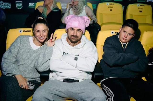 «Наконец наладились отношения» — в сети обсуждают нов...