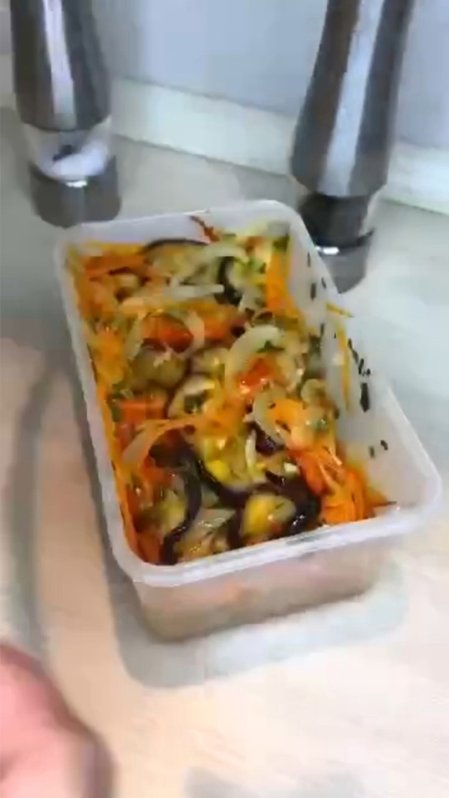 Отличный рецепт приготовления маринованных баклажано...