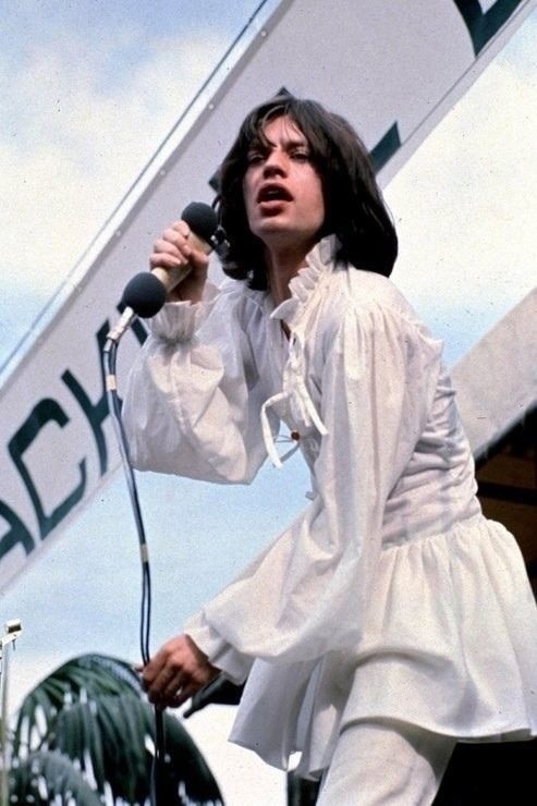 26 июля 1943 года родился легенда - Mick Jagger!