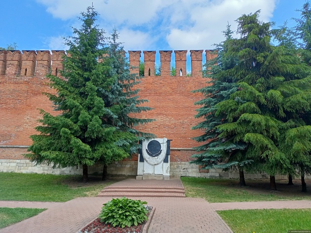🎖В Смоленске отреставрируют памятник партизанам Оте?...