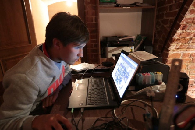 🔞 Доступ к контенту 18+ потребовали давать только по па...