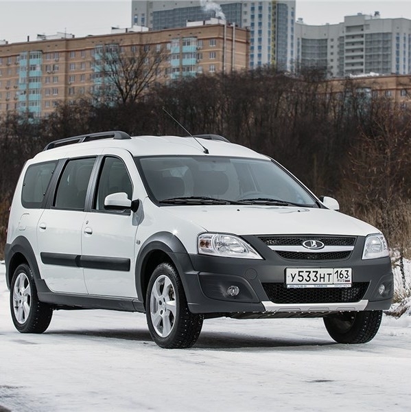 Lada Largus могут временно снять с продаж в России из-за мас?...