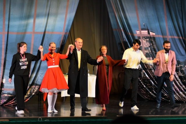 Чкаловск, премьера! Приглашаем на спектакль «Убегая от...