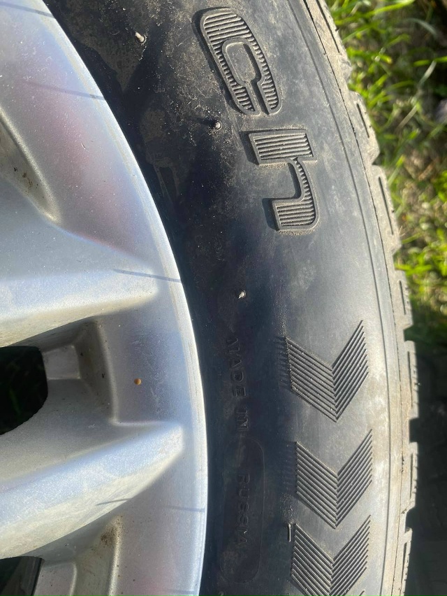 Продам литые диски на зимней резине ,диски r15 ET47-5x114,3 ст?...