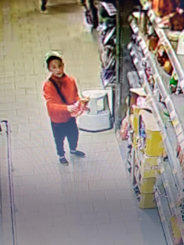 Прошу связаться срочно родителей этого молодого челов...