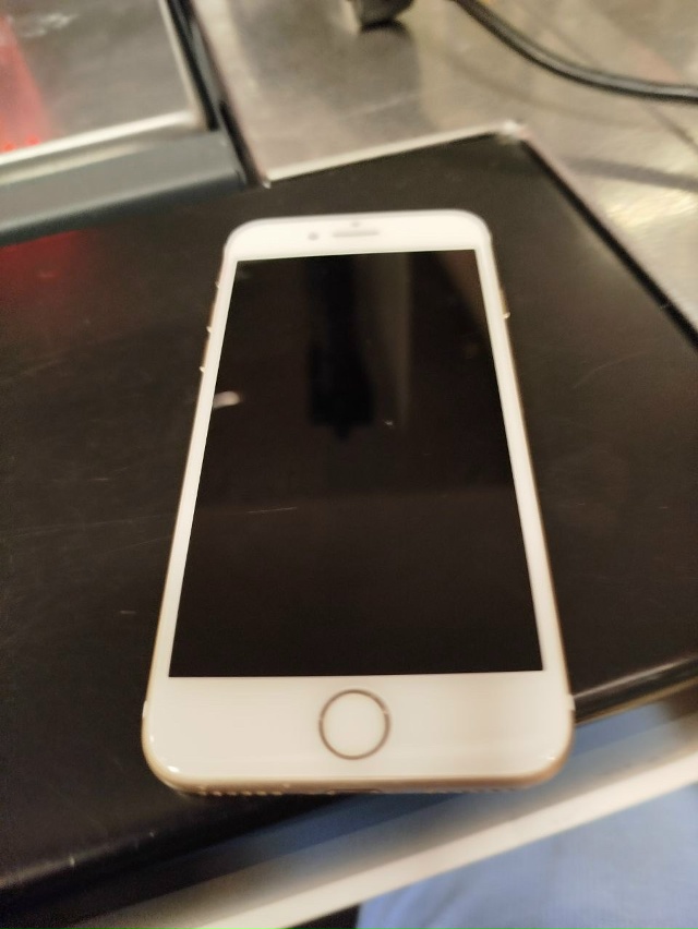 Найден телефон в магазине магнит в новом поселке, обра?...