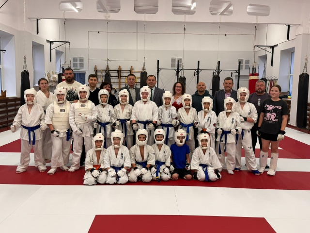 Лучшее для наших детей
Завершили ремонт в спортивном ...