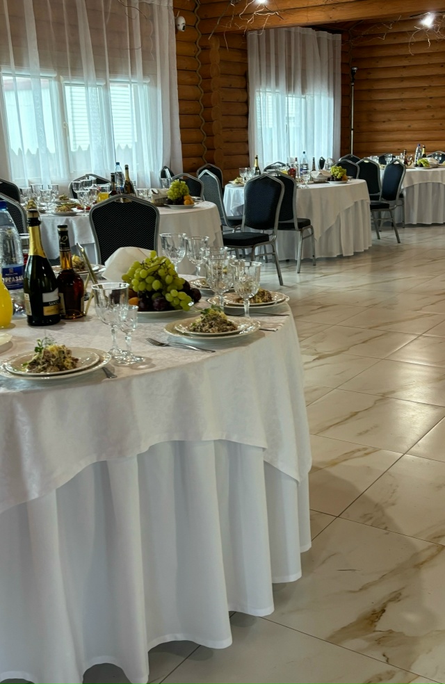 «Готовь телегу зимой, а сани летом!»??-гласит русска?...