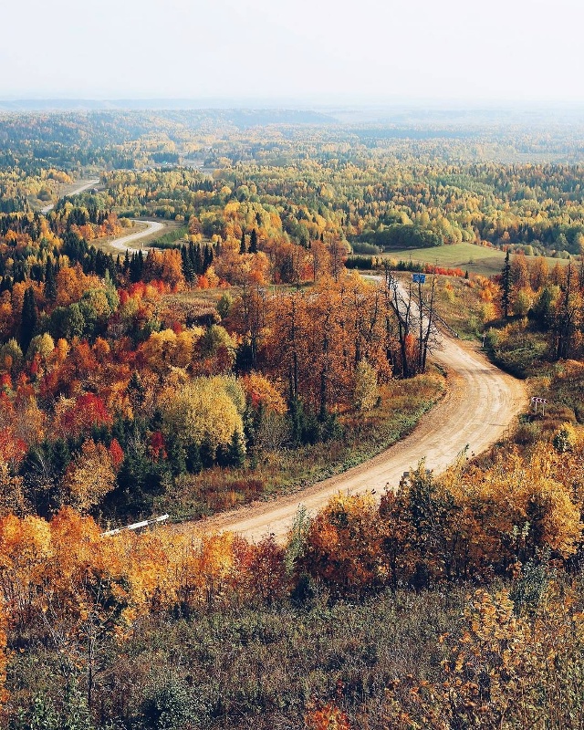 Вот такой вот шикарный вид с Белой горы, 100км от Перми. К...