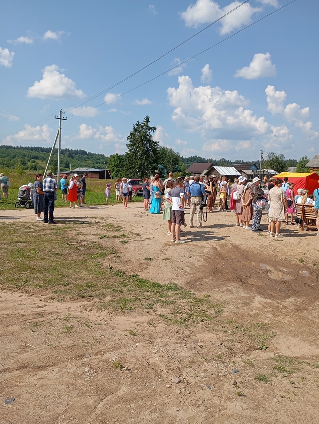 Вот сегодня праздник в Хмельниках