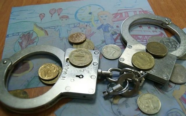 В Сочи задержан должник по алиментам в розыске
В посёл...