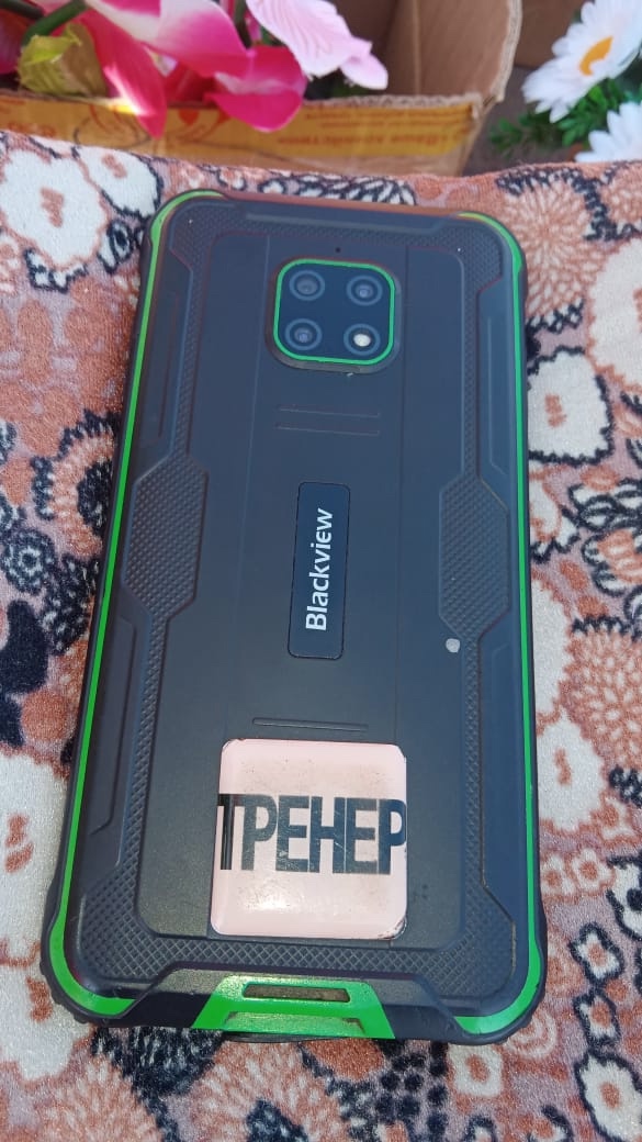 Найден телефон в районе кладбищ ,писать в лс