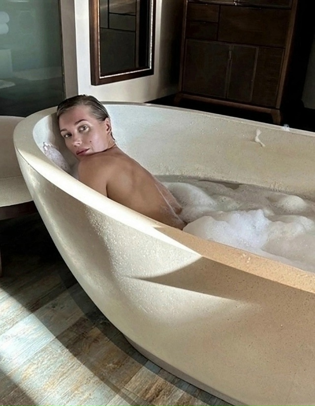 😮 Кристина Асмус шокировала фанатов заявлением: актр?...