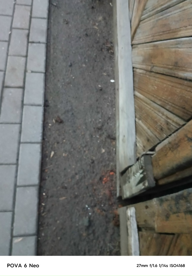 Тула Пузакова 119 загадили дом со всех сторон. Согласно ?...