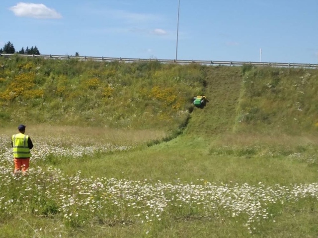 ? Теперь траву в Пермском крае косят роботы
⠀
Знаком?...