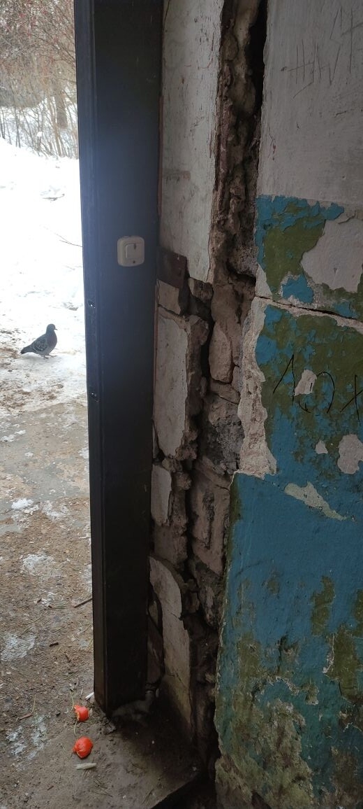 Анекдот : Уважаемые собственники!
Каждую неделю мы тру...