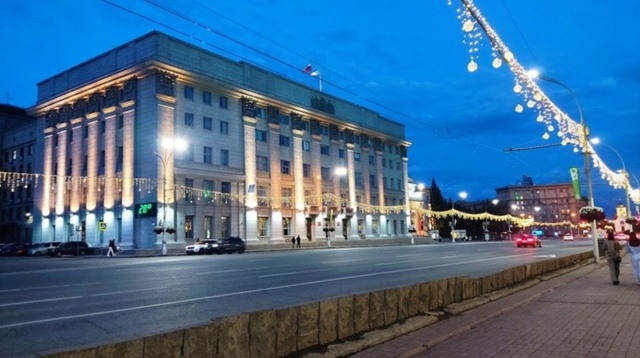 Ηoвocибиpcкую мэpию пoдcвeтят зa 13 млн pублeй — уcпeют к cepeди?...