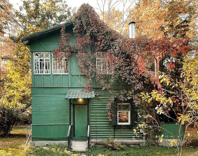 Кружевные окошки стародачного Кратово
Фото: Федор Сав...