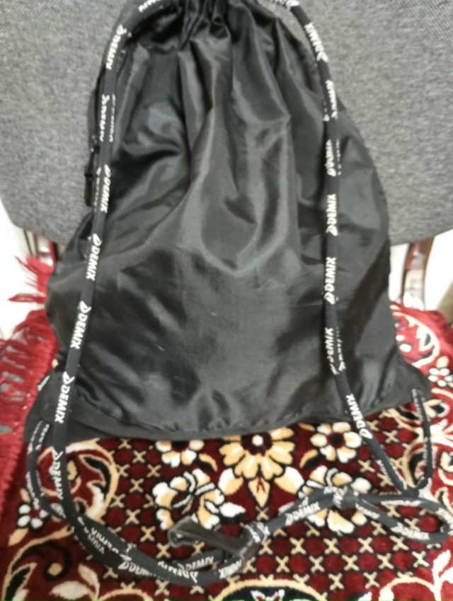 Найден рюкзак с обувью и др.. Обращаться в диспетчерску...