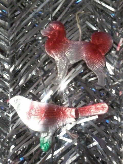 Рылась у родителей на антресолях, нашла там старую елк?...