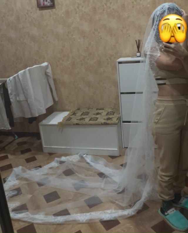 Девочки,посоветуйте,что сделать с фатой, не слишком ли ...