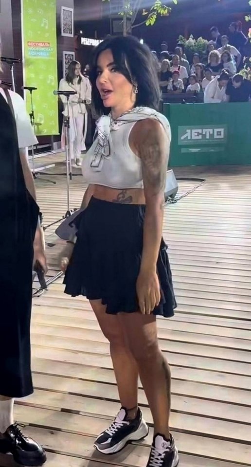 🔥 Новые фотографии 39-летней Юлии Волковой, экс-солист?...