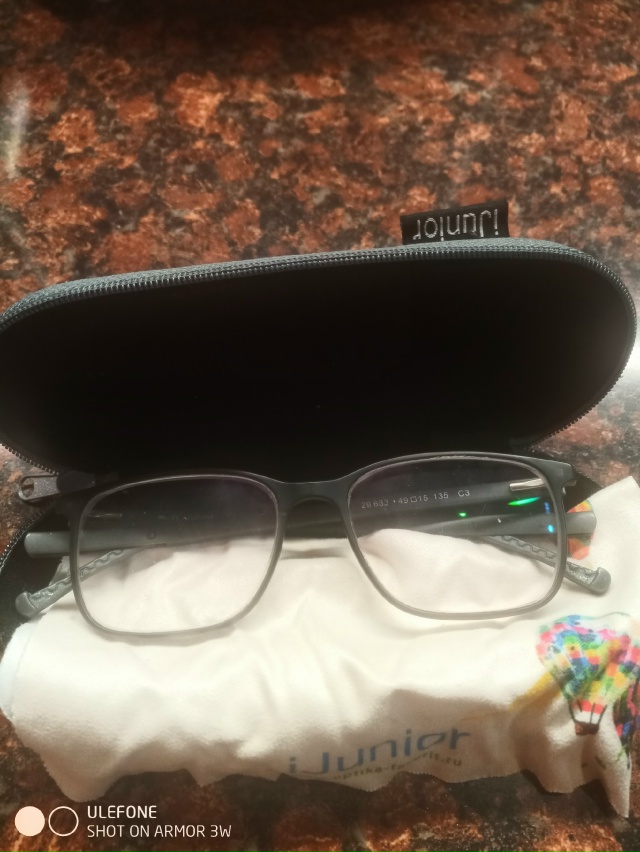 Найдены детские очки на улице 40 лет Октября. телефон дл...