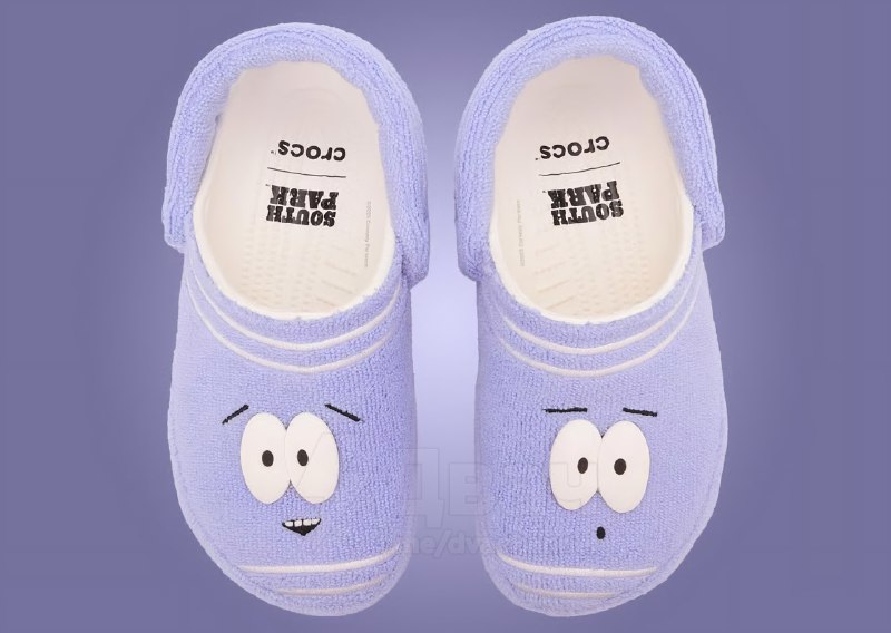 Модники, внимание: Crocs заколлабился с… «Южным Парком».
В линейке будут модели с лицами Картмана,