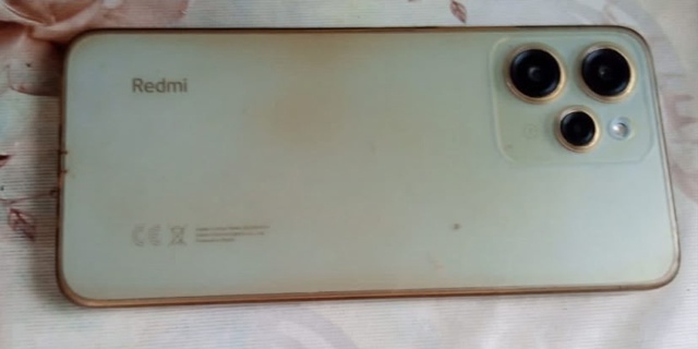 Анонимно.
Продам Redmi 12,в использовании меньше года, ещё...