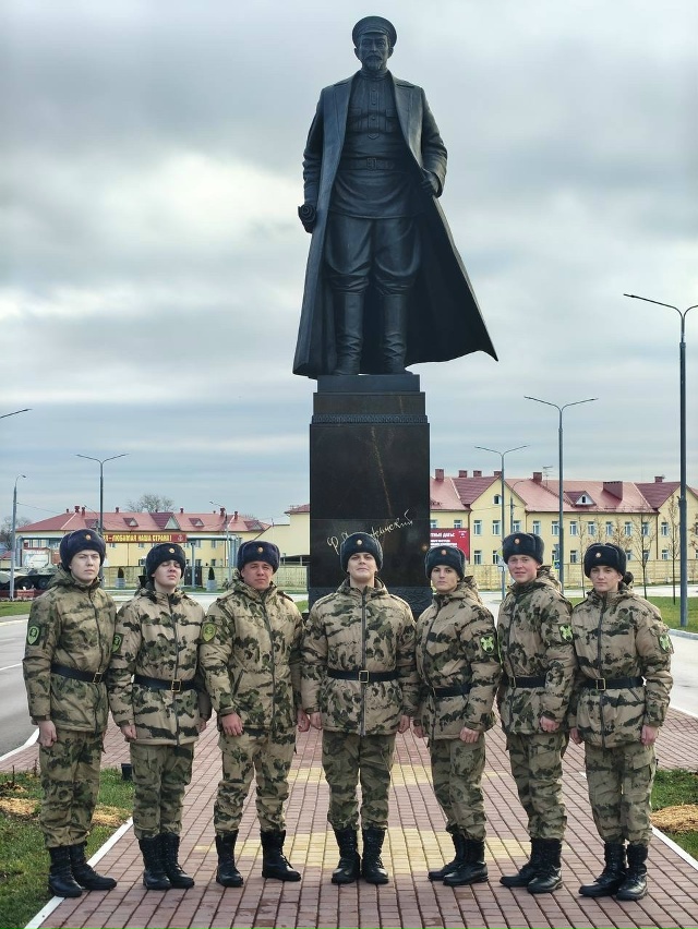 Известный рэпер Макан будет проходить службу в Балаши?...