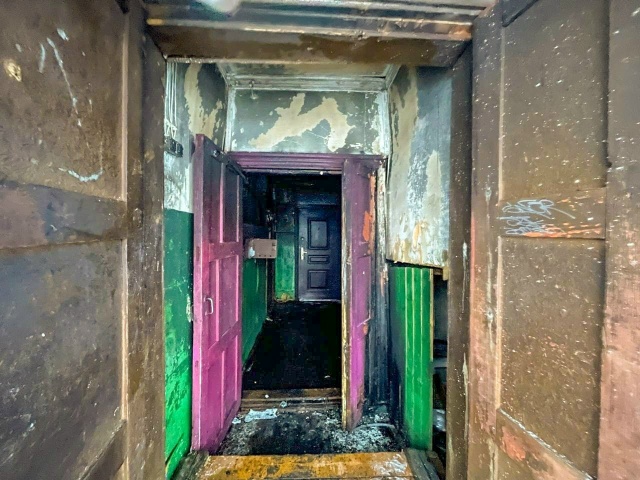 ⚡️В Коноше спасли женщину на пожаре в многоквартирно?...