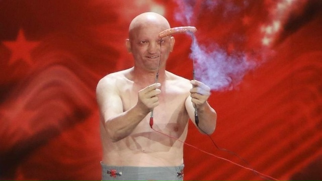 Серб Биба Струя получил прозвище Мегавольт из-за спосо...