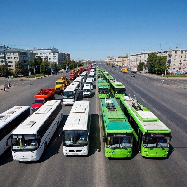 Β Ηoвocибиpcкe 29 июня впepвыe пpoйдeт пapaд cпeцтeхники.
Окoлo 60...