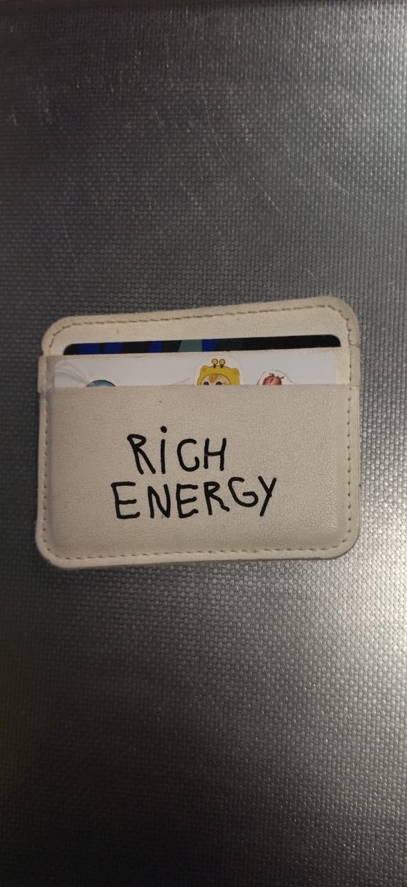 Добрый вечер. Находится на кассе в магазине Ярче на Вес...