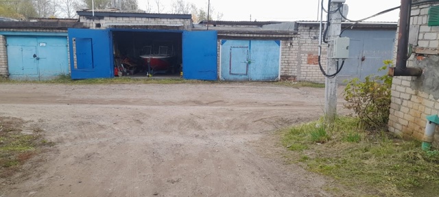 Продается гараж 6х4 м, в районе КОС, центральный ряд, в 201...