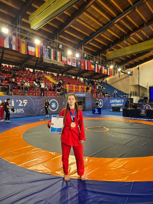 Девушки из Салавата покорили мир!🌍 Две медали с Чемпи?...